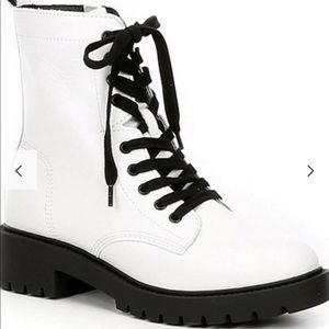 Steve Madden White Combat Boots in size 6